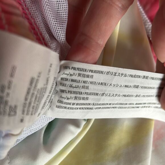 Abercrombie & Fitch swim shorts EUC Sz M - Picture 10 of 15